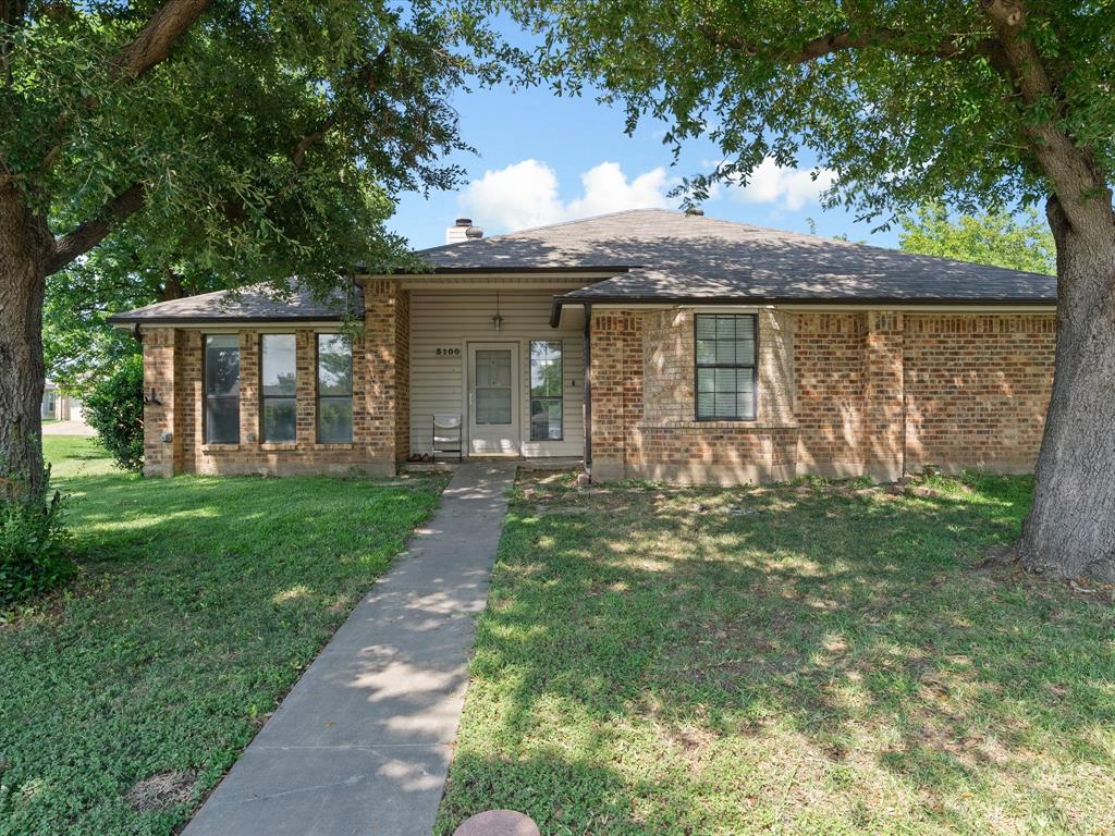 3100 Shadywood Court — photo