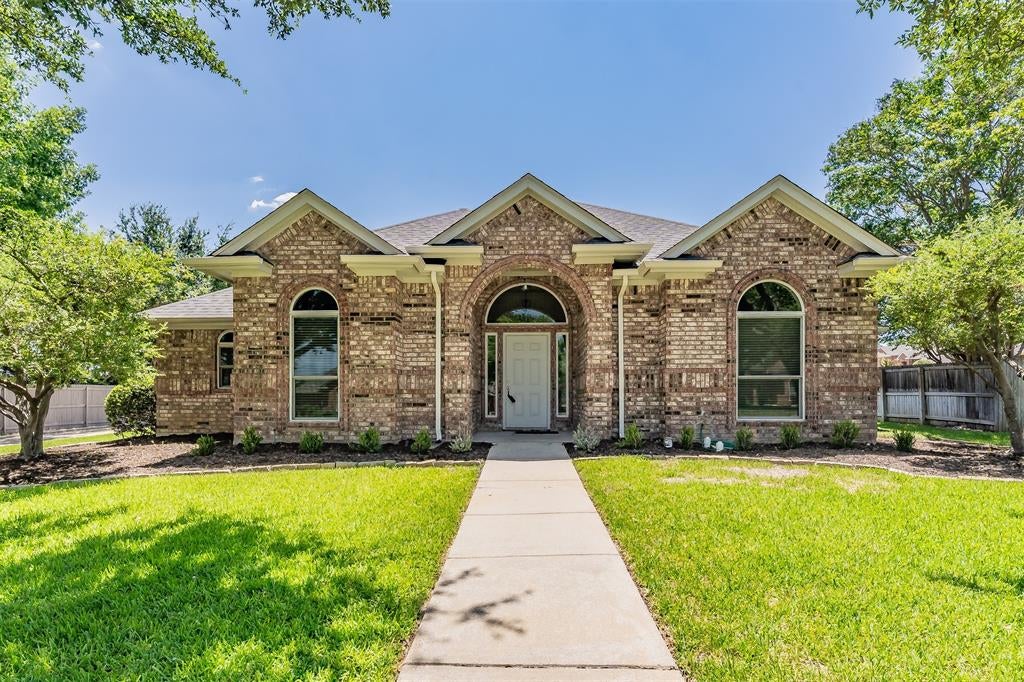 1057 Oak Valley Court — photo