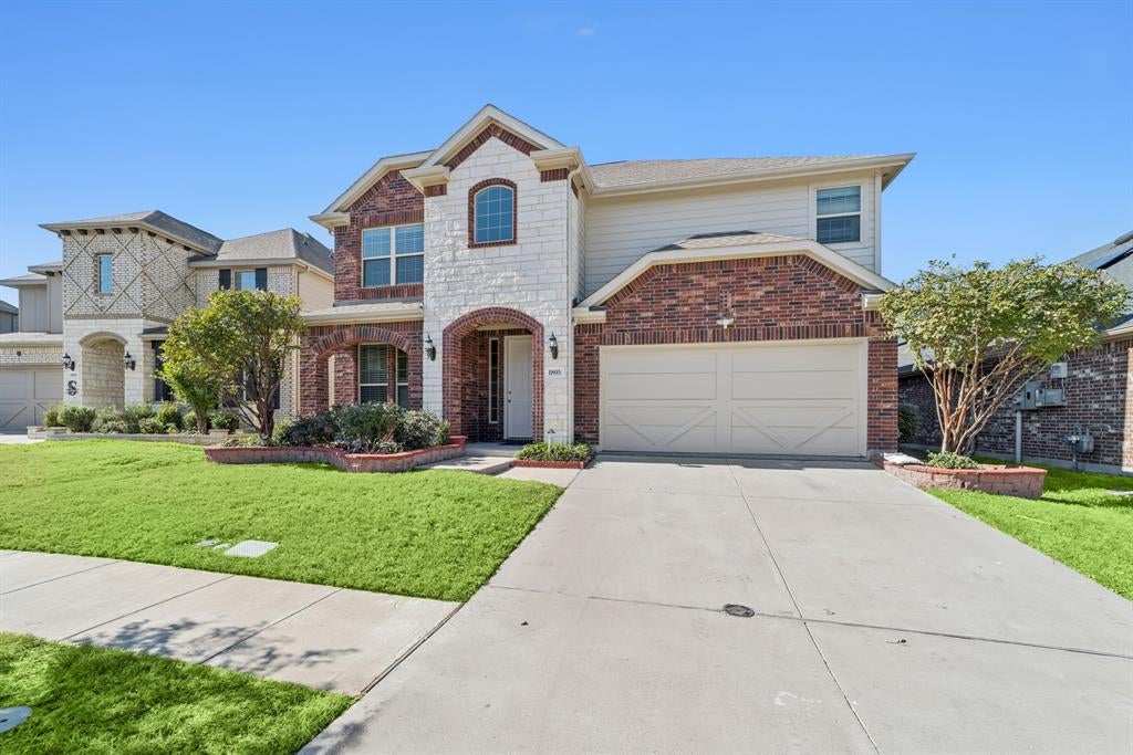 1805 Longwood Lane — photo