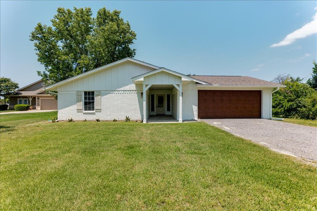 104 Pontiac Drive — photo