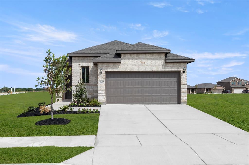 1609 Potomac Lane — photo