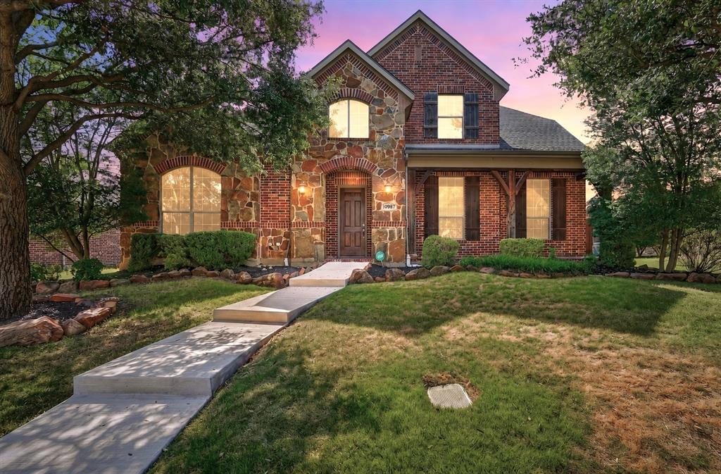 10987 Apple Valley Drive — photo