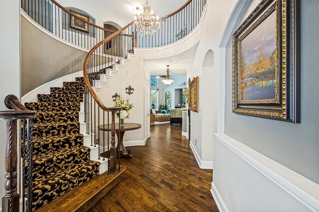 8704 Wyatt Circle — photo