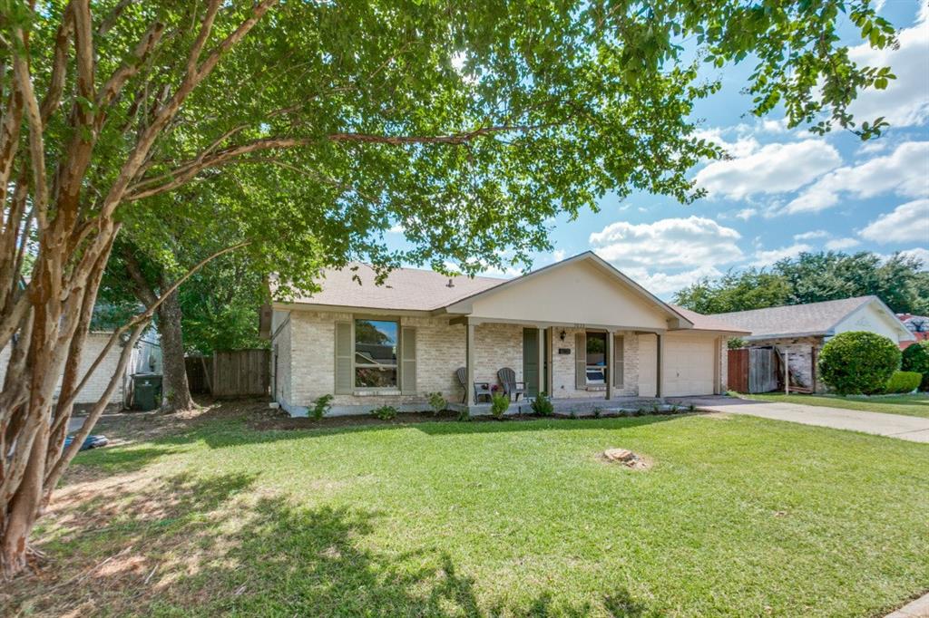 5033 Overcrest Drive — photo