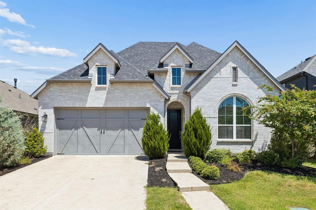 1616 Mcdougall Creek — photo
