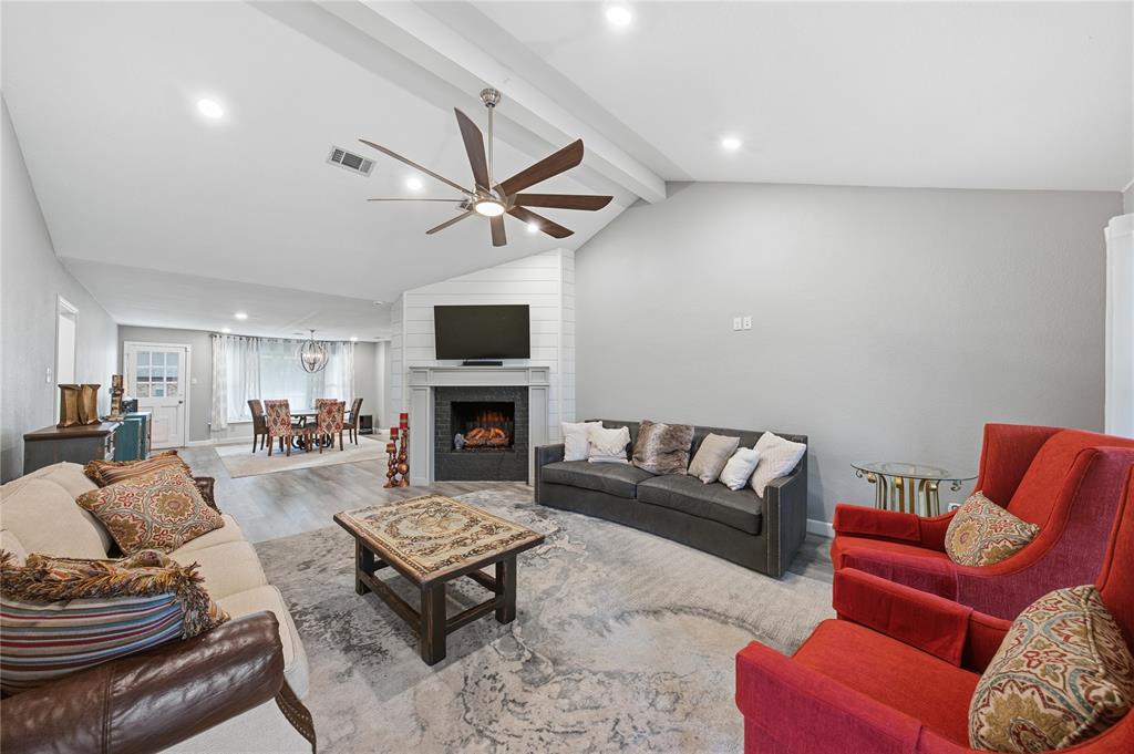 111 Havenwood Drive — photo