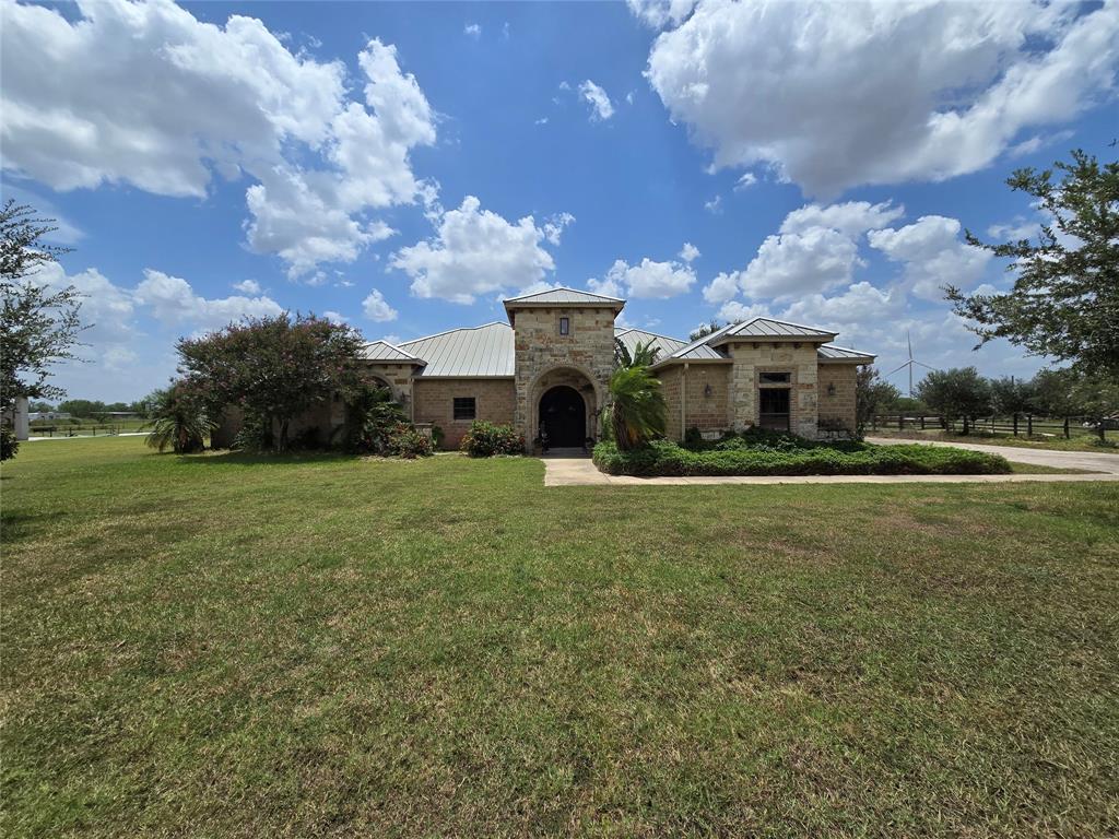 4207 Mesquite Avenue — photo