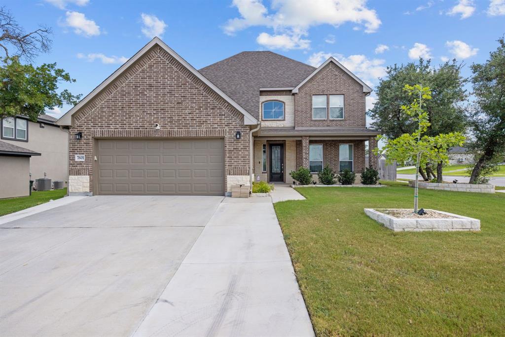 7601 Silver Drive — photo