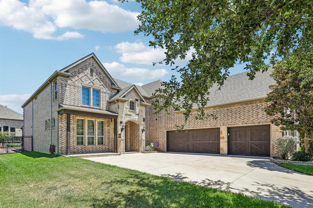 1123 Blue Lake Boulevard — photo
