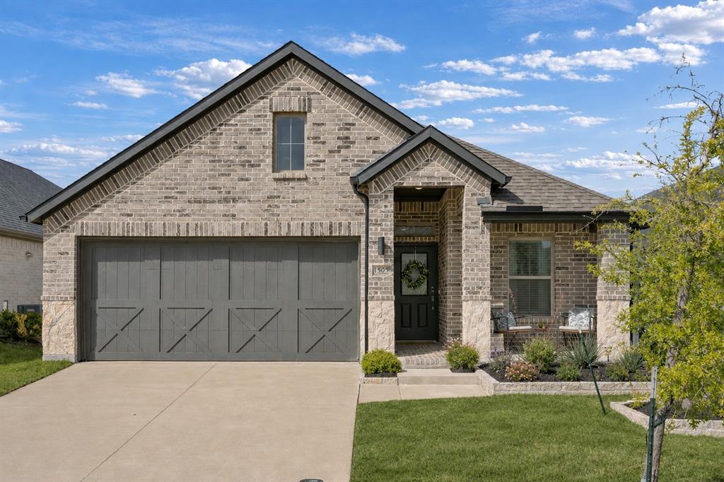 1505 Wayback Drive — photo
