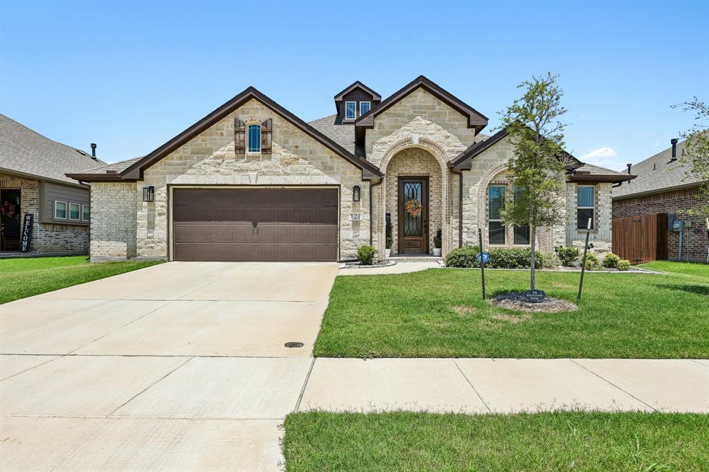 121 Claywood Drive — photo