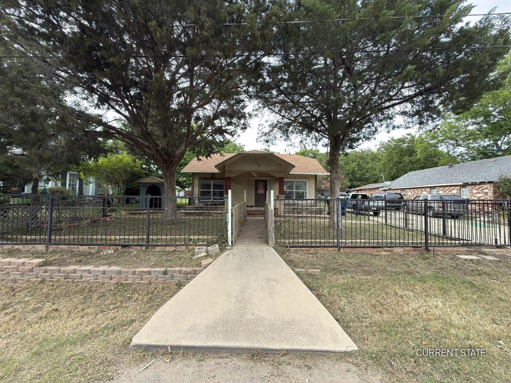 6942 Walnut Street — photo