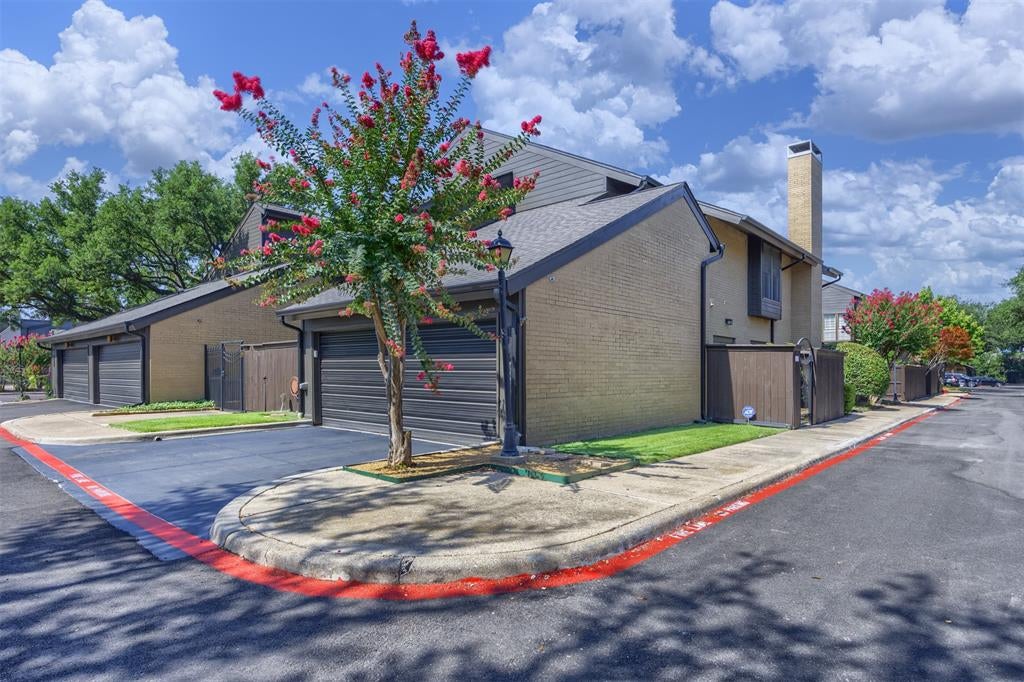 15615 Preston Road 1010 — photo