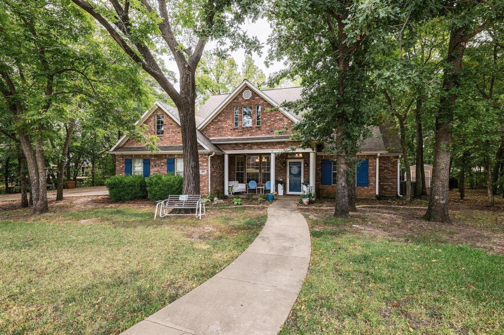 107 Lauren Lane — photo