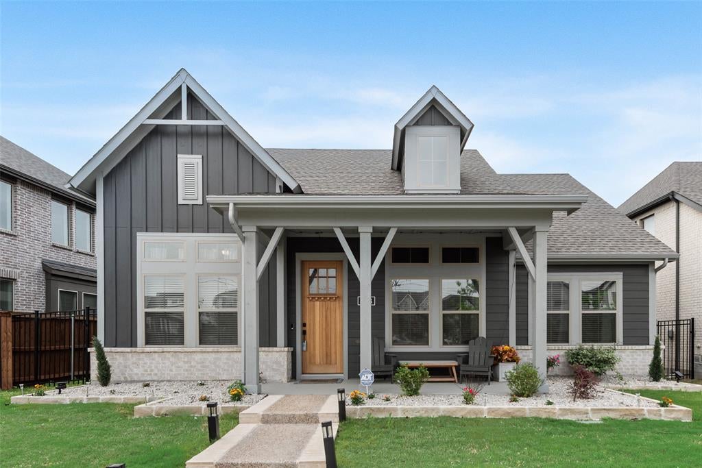 1028 Almond Blossom Circle — photo