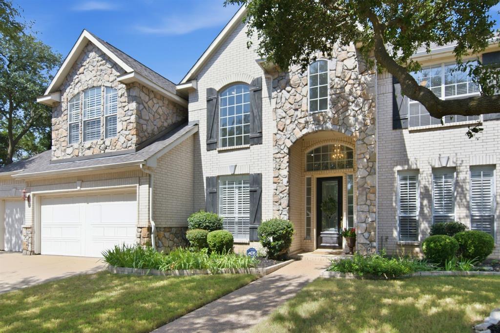 5016 Daylily Court — photo