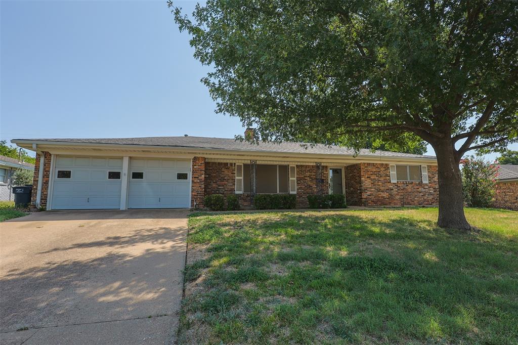 7601 Trimble Drive — photo