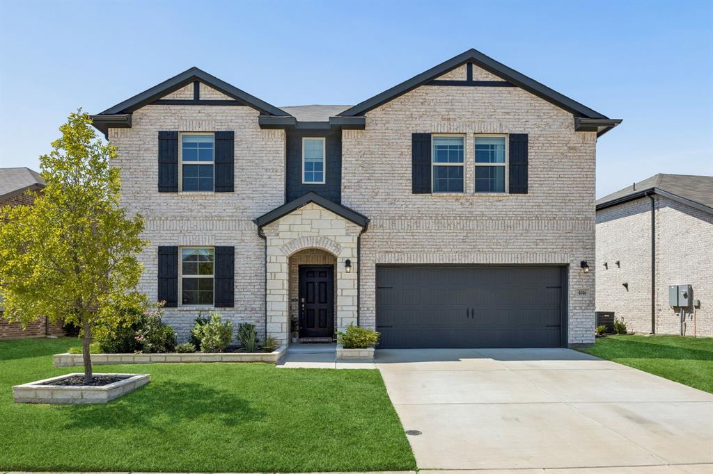 4046 Georges Bend — photo