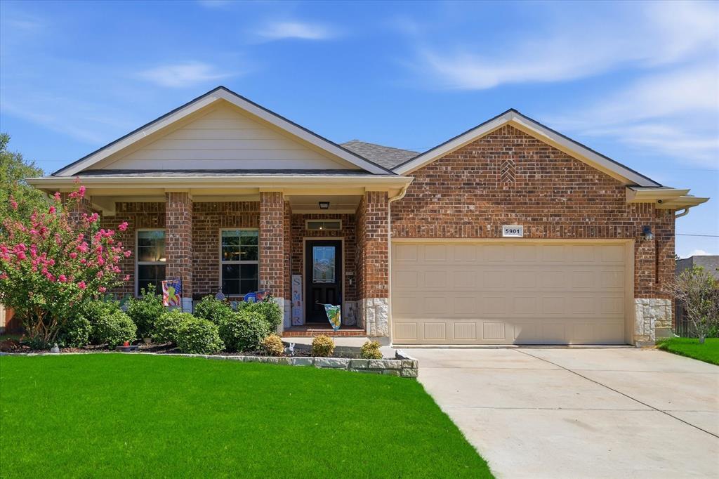 5901 Glenwood Drive — photo