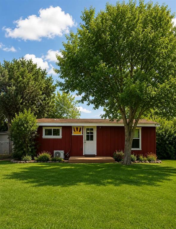 137 Crowfoot Lane — photo