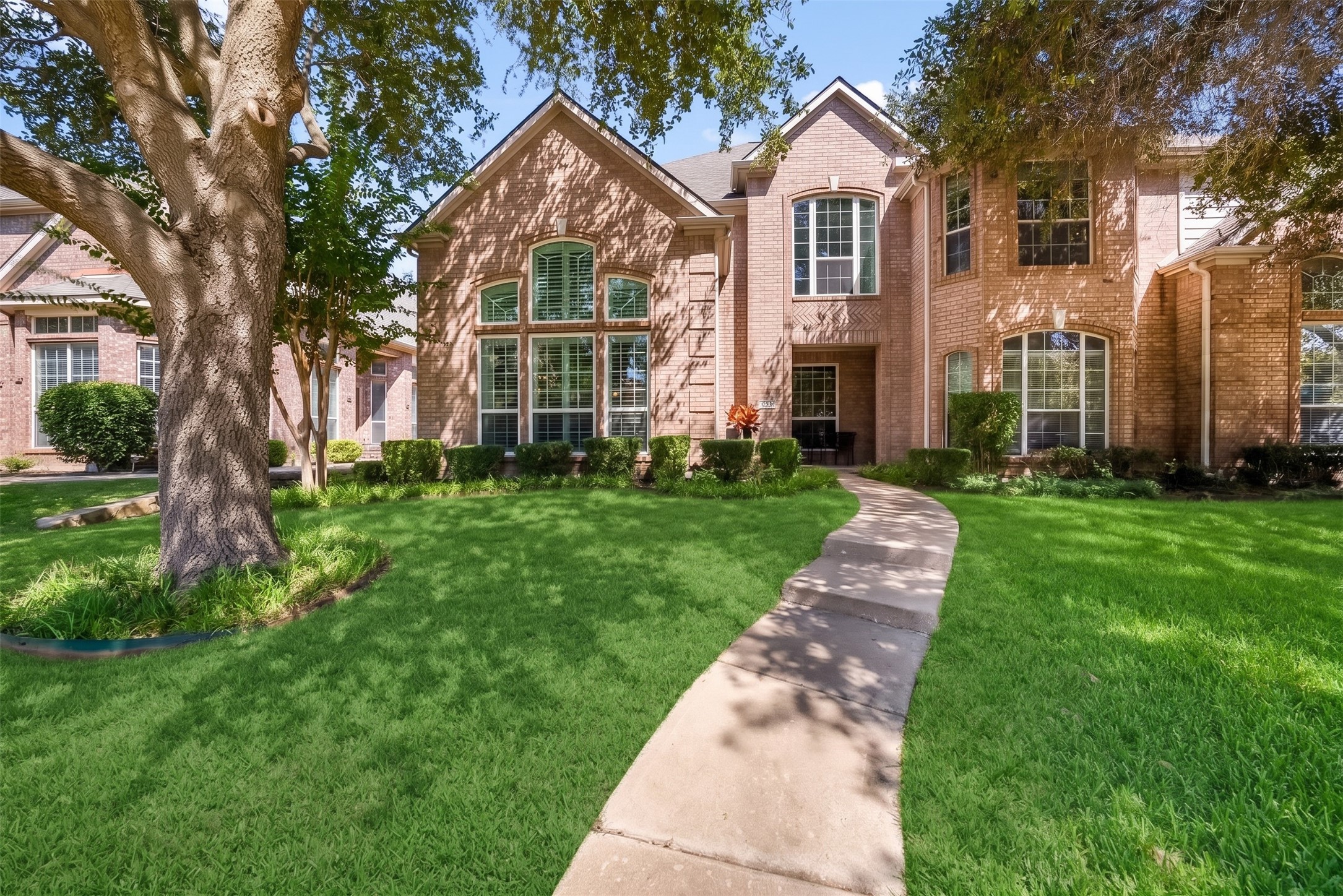 11474 Chaucer Drive — photo