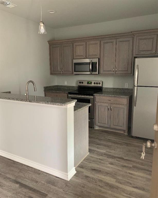 133 W Britton 202 — photo