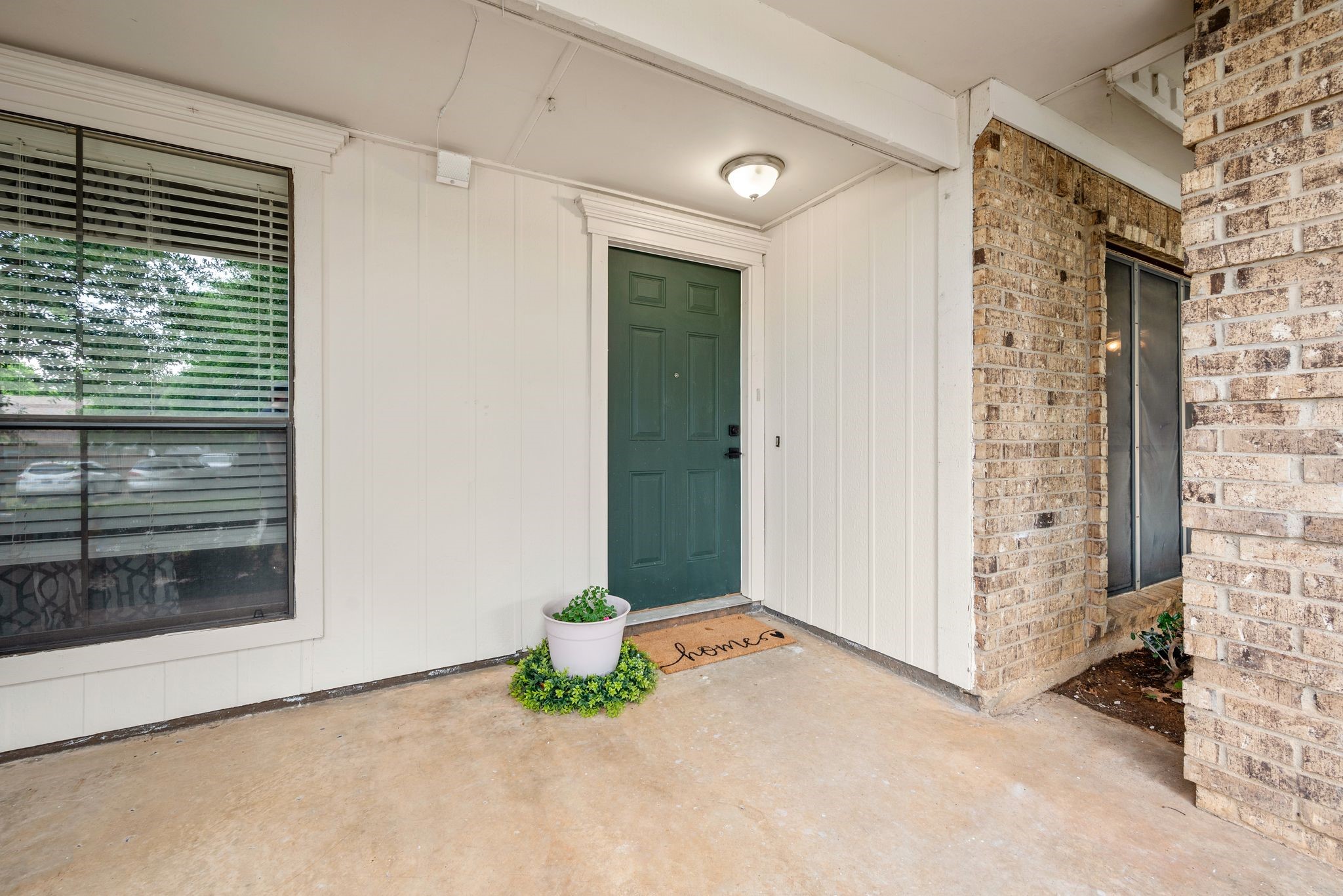2911 Post Oak Drive, Euless, TX 76039 — photo 3