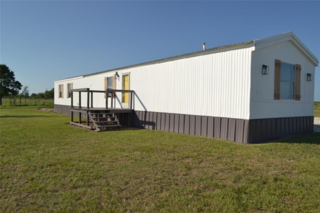5893 SE County Road 2050 — photo