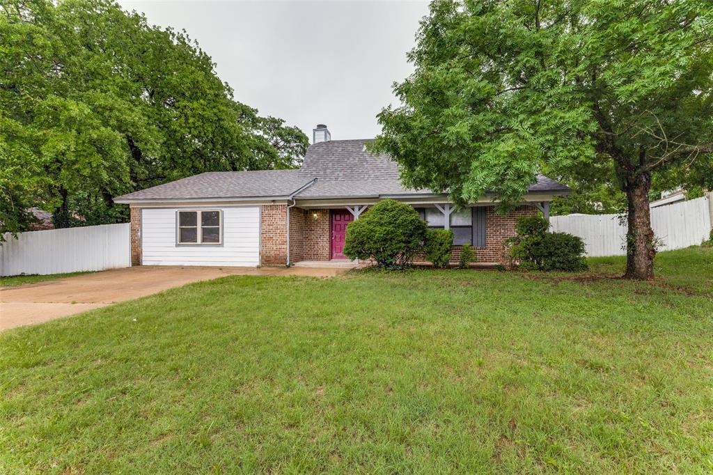 408 Windwood Court — photo