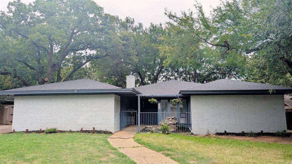 1756 Cynthia Lane — photo