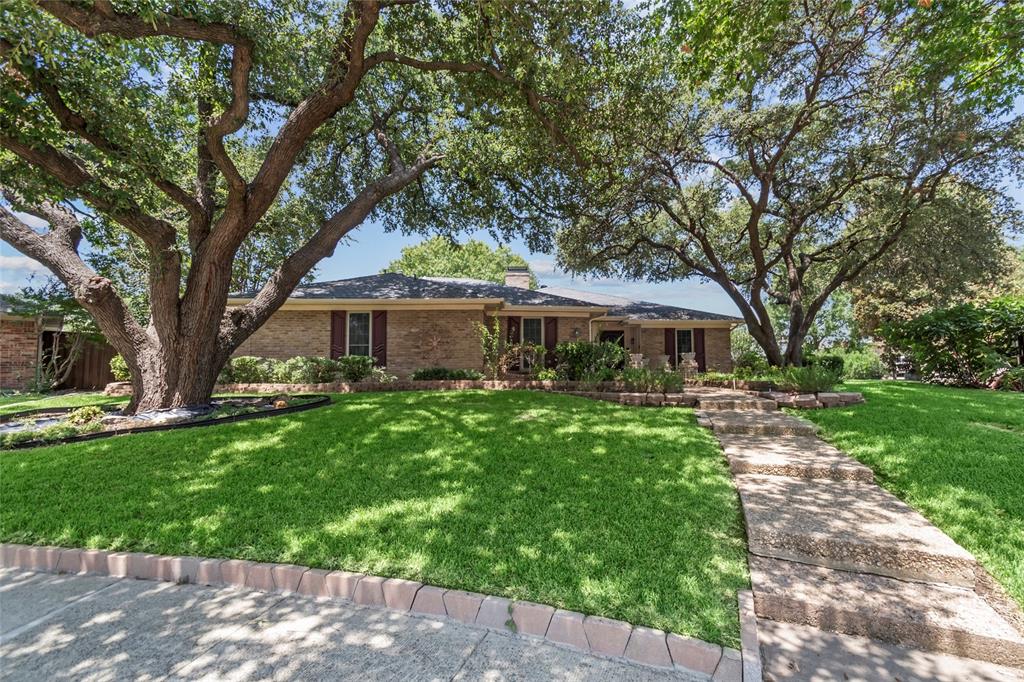 3233 Chimneyrock Drive — photo