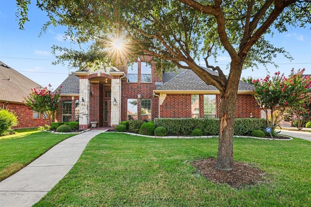 221 Chapel Hill Drive — photo