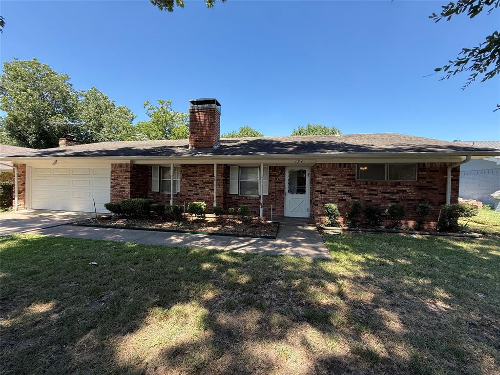 124 Poinsettia Circle — photo