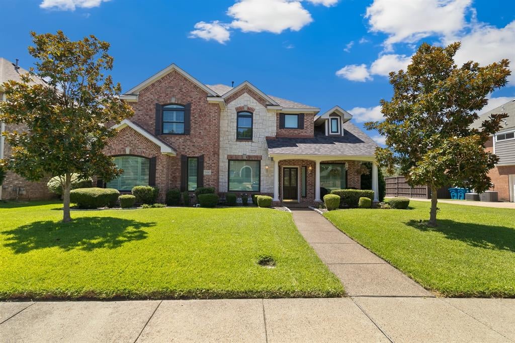 2406 Echo Court — photo