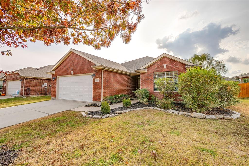 3612 Applewood Road — photo