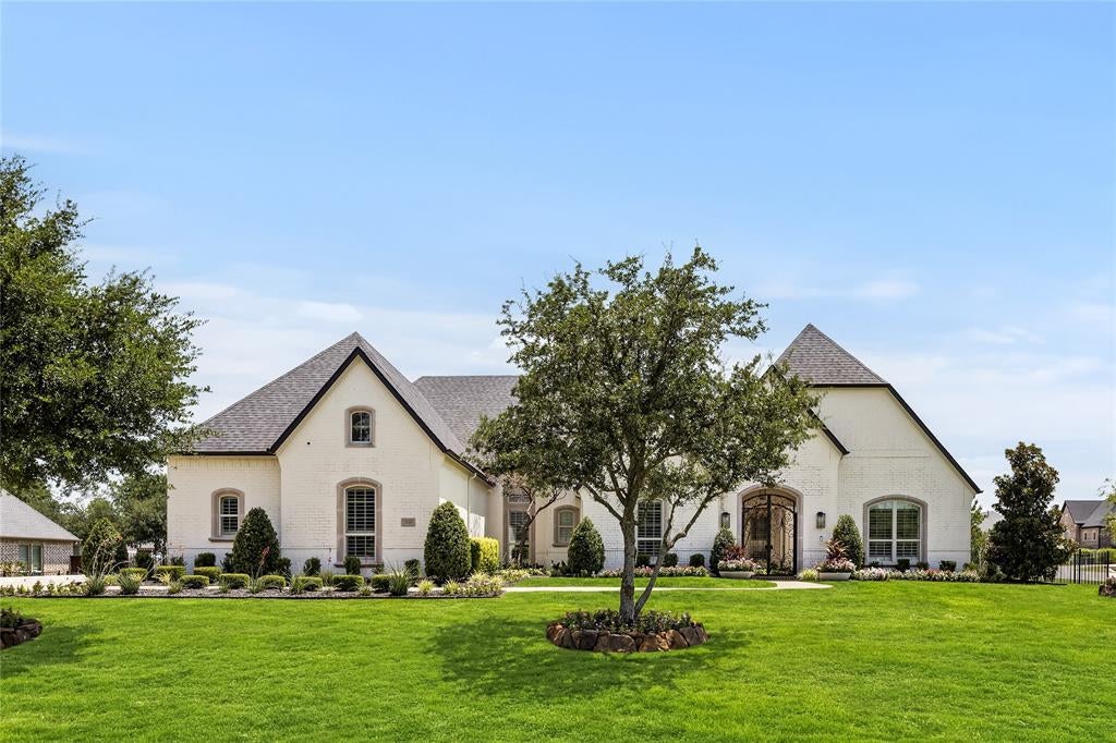 2120 Meadow View Drive — photo