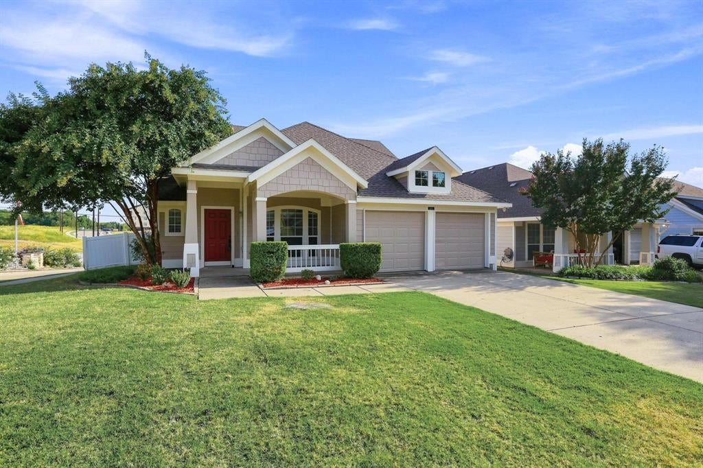 2401 Parkview Drive — photo