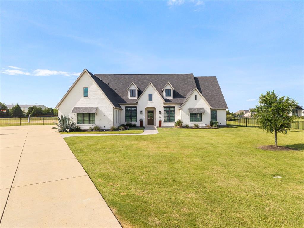 293 Claire Court — photo