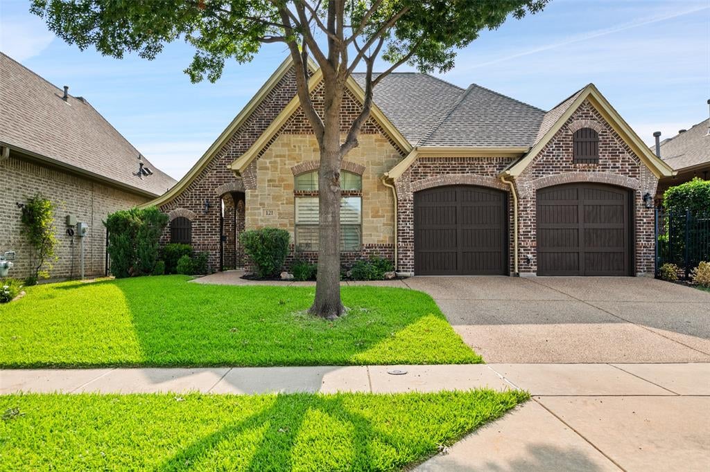 121 Montgomery Drive — photo
