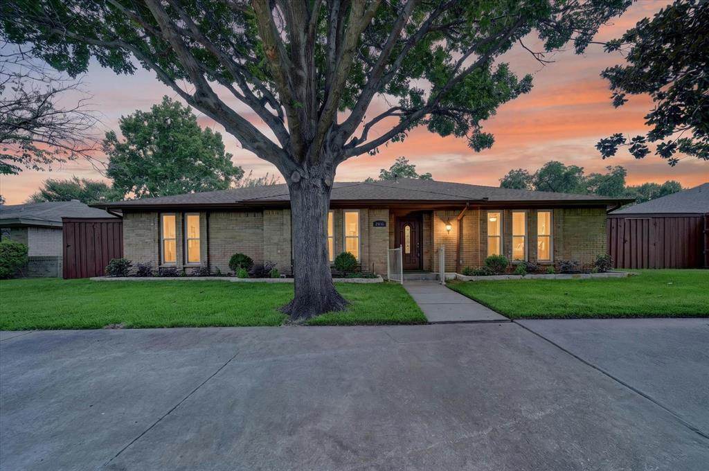 2816 Pinehurst Drive — photo