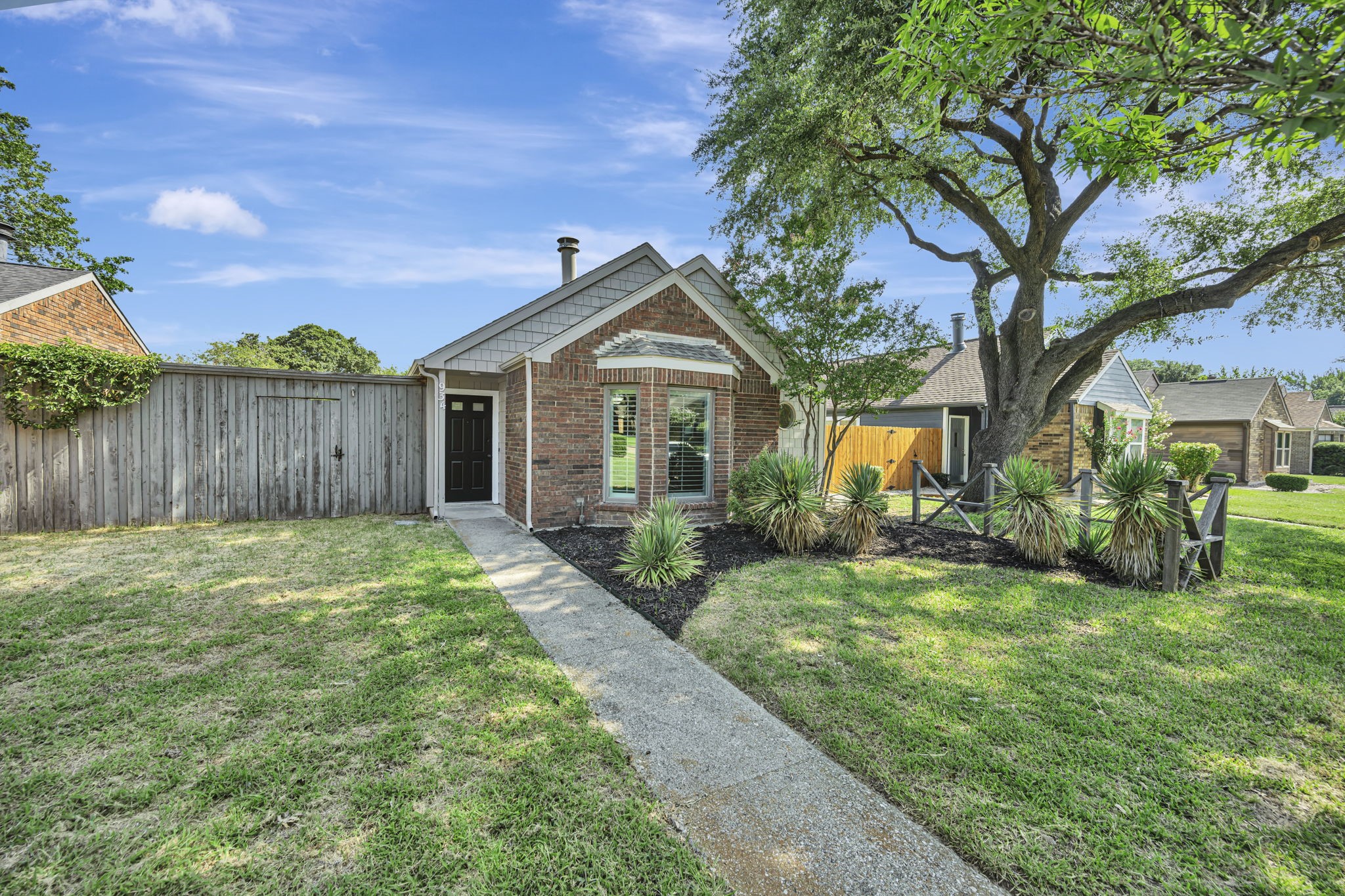 934 Mapleleaf Lane, Coppell, TX 75019 — photo 2