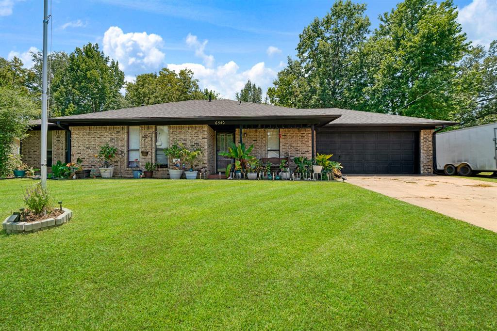 6540 Inwood Drive — photo