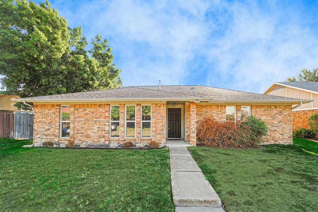 338 Edgewood Drive — photo