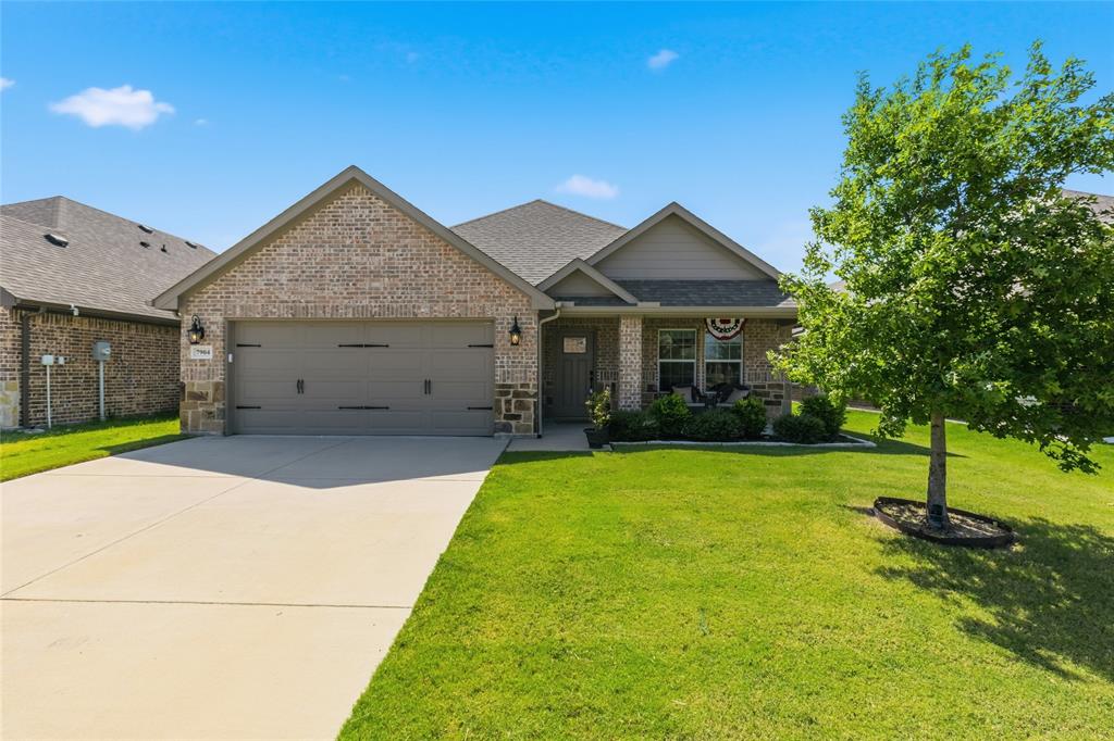 7904 Grant Lane — photo