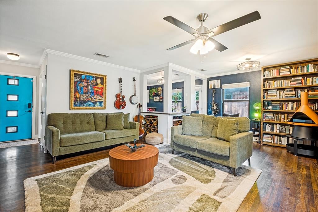 9740 Ash Creek Drive — photo