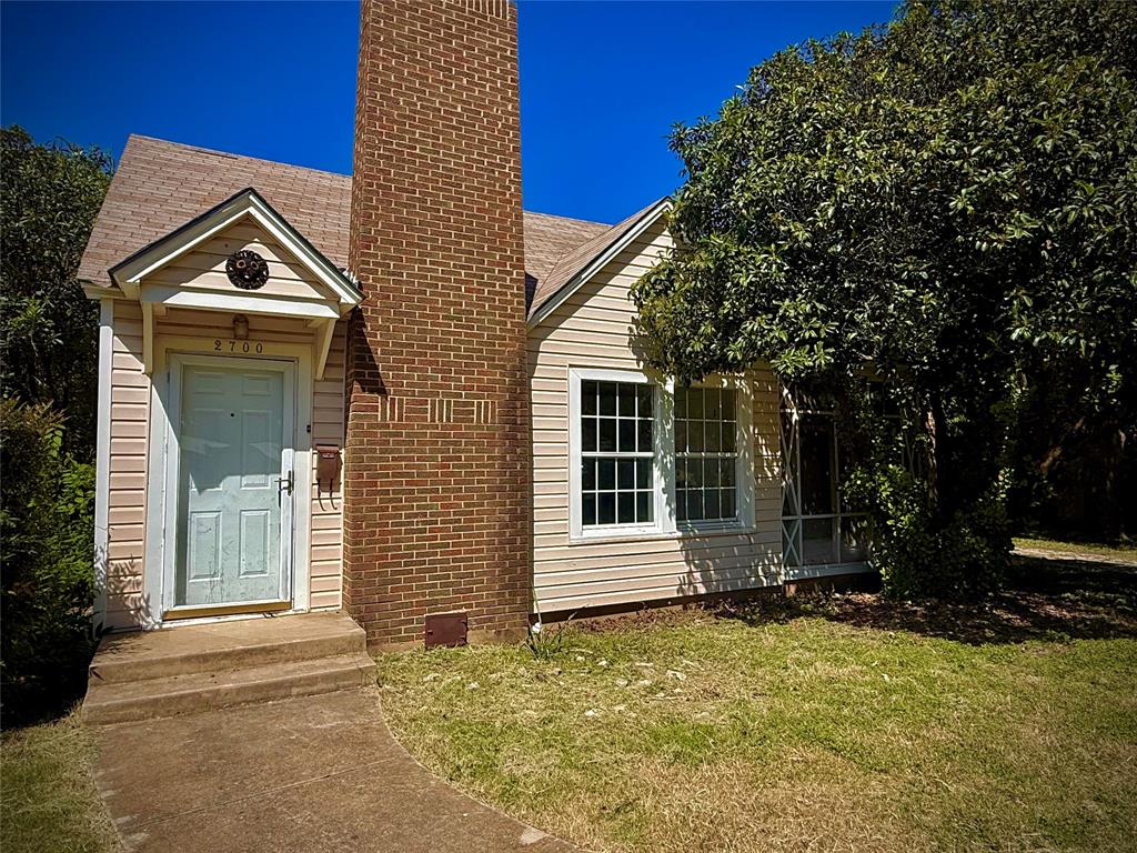 2700 Elizabeth Drive — photo