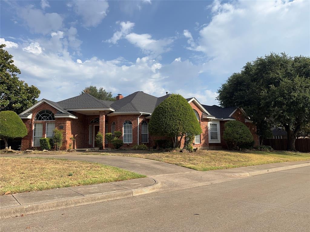 1321 Nettleton Drive — photo