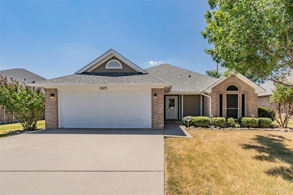 1023 Porter Place — photo