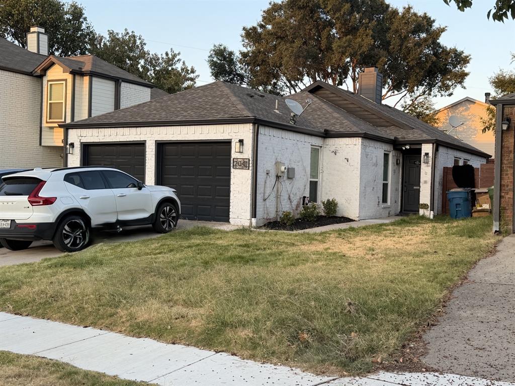 2041 Mallard Drive — photo