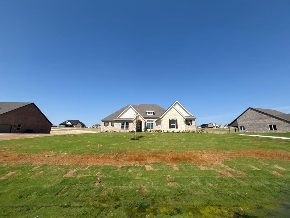 705 Water Side Drive — photo